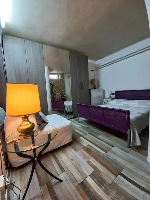 Edith Home Doccia Idromassaggio Mediolan 0*,  Włochy